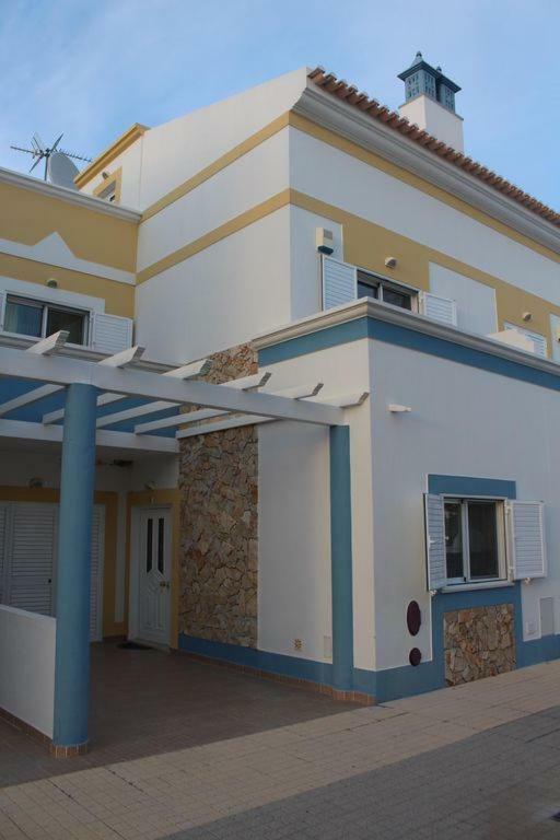 Europa Beach House Manta Rota Exteriör bild